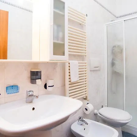 Ca Della Trifora Apartment *