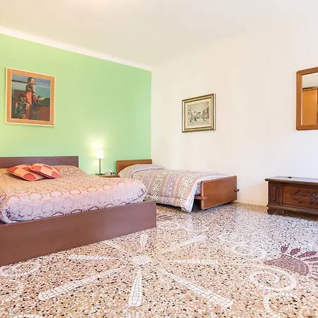 Lejlighed Ca Della Trifora Venedig