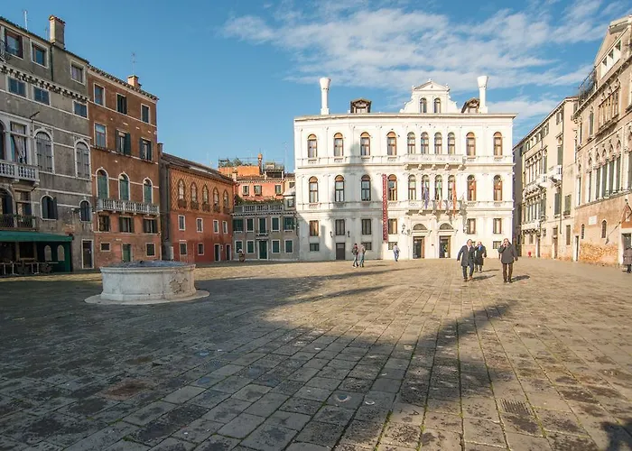 Ca Della Trifora * Venice