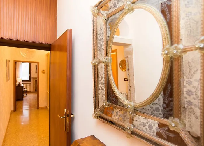 Ca Della Trifora Appartement *