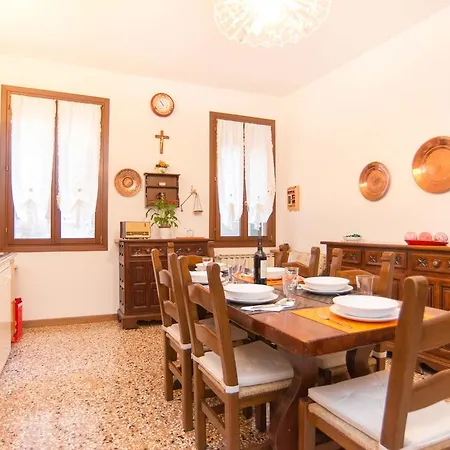 Ca Della Trifora Apartament